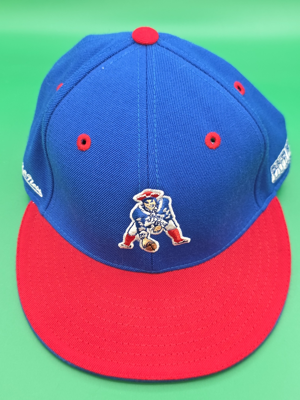 Mitchell & Ness New England Patriots "Pat Patriot" Fitted Hat - Size 7